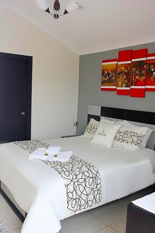 Hotel Tababela Land Ngoại thất bức ảnh
